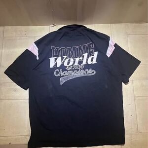 bowling-style shirt features "HOMME World Champions" branding size medium